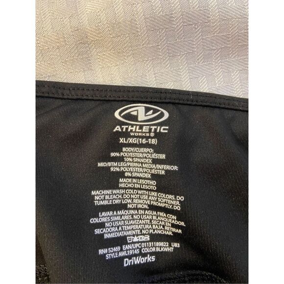 Athletic Works Driworks Capri Workout Xl Black gray white rn#52469 - Picture 3 of 4